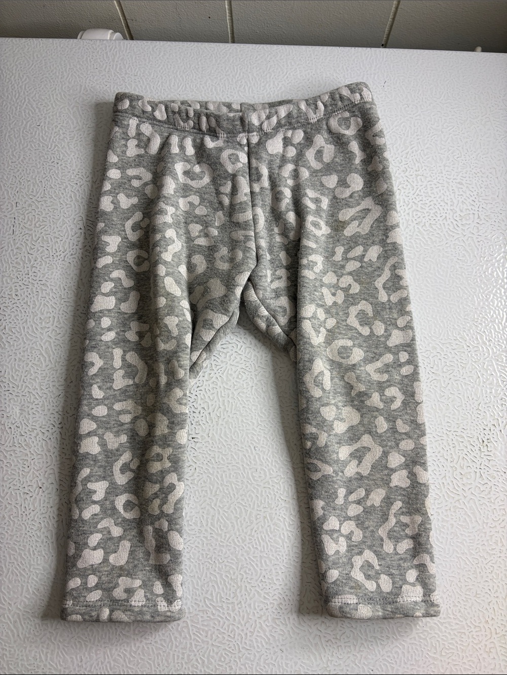 394 - Kids Grey and White Leopard Print Sweatpants